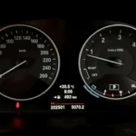 BMW 320D 2.0 LUXURY-12
