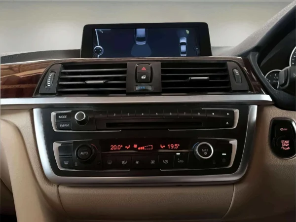 BMW 320D 2.0 LUXURY-14