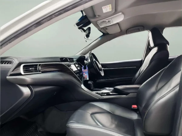 TOYOTA CAMRY 2.0 G