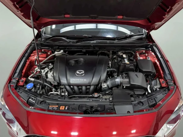 MAZDA 3 2.0 S