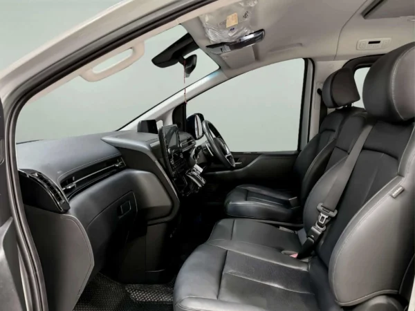 HYUNDAI STARIA 2.2 SEL