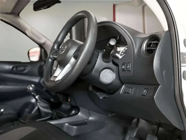 NISSAN NAVARA 2.3 E BLACK EDITION CALIBRE-12