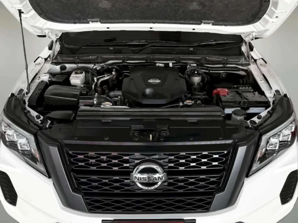 NISSAN NAVARA 2.3 E BLACK EDITION CALIBRE-5
