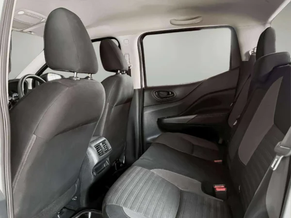 NISSAN NAVARA 2.3 E BLACK EDITION CALIBRE-8