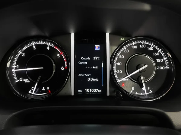 TOYOTA FORTUNER 2.4 LEGENDER-11